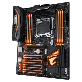 GIGABYTE™ GA-X299 Ultra Gaming Pro - Intel X299 chipset - Socket LGA 2066 Support for Intel® Core™ X series
